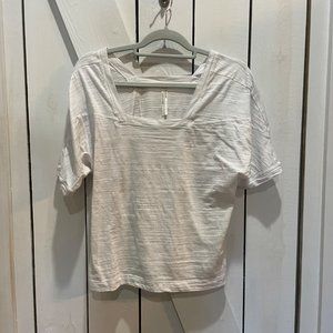 Anthropologie white lightweight heathered short sleeve top small